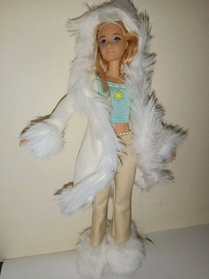Winter outfit for Barbie dolls like new