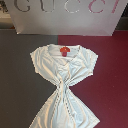 White women's V-neck top with cap sleeves, like new, size S