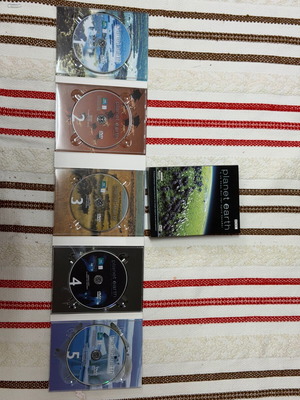 BBC Planet Earth DVD set like new, 9 documentaries and movie