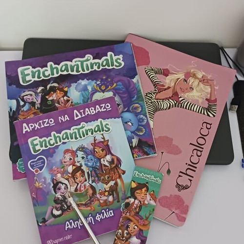 Enchantimals book set like new with gifts
