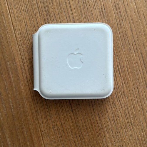 Apple MagSafe Duo Charger like new in box with new cable