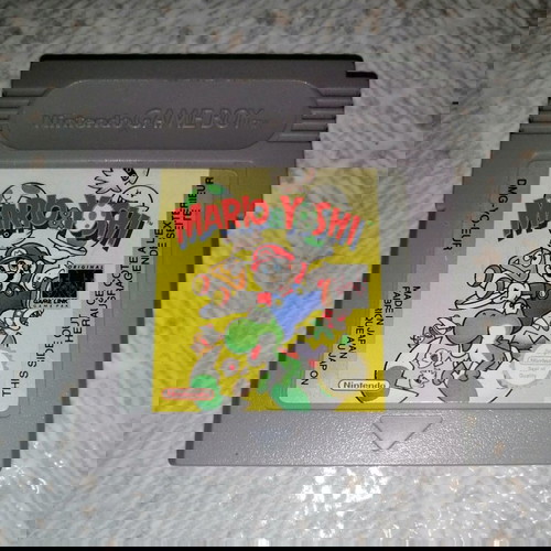 Nintendo Game Boy Mario Yoshi