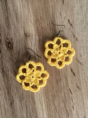 Boho crochet yellow flower earrings new