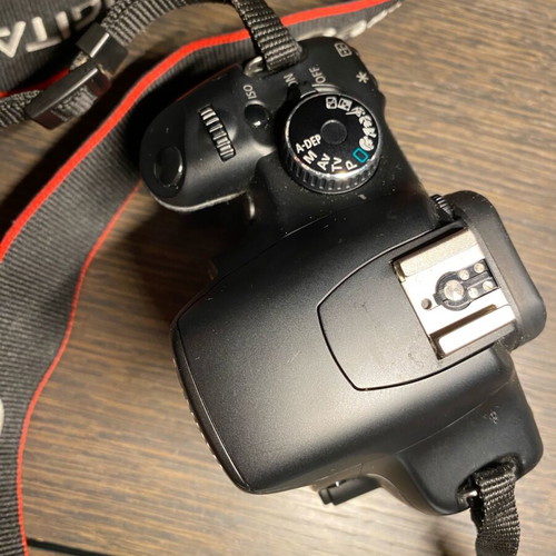 Canon eos 450 Camera like new, body only with battery and charger