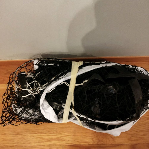Amila tennis net like new with dimensions 1280x99cm