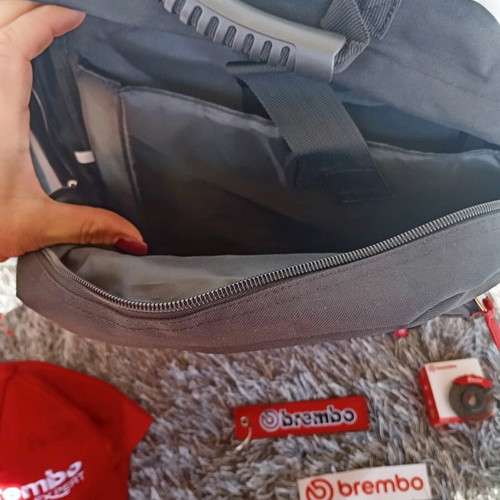 Brembo set new with bag, cap, keychains and pen