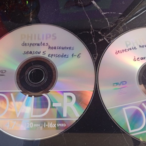 Desperate Housewives DVD like new, first 24 episodes, social genre