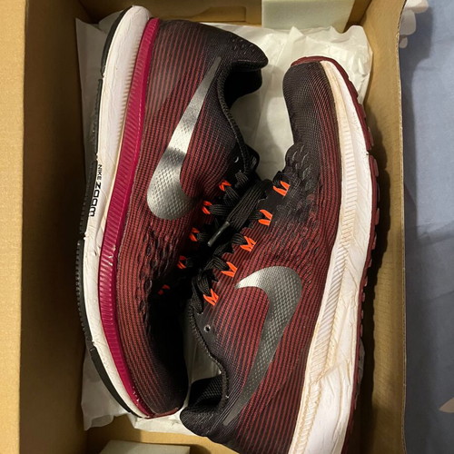 Nike Air Zoom Pegasus 38.5 sport shoe used, black with fuchsia details