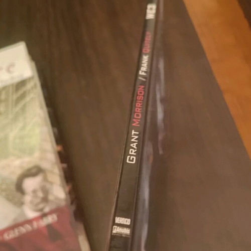 WE3 graphic novel by Grant Morrison & Frank Quitely, like new, Anubis edition