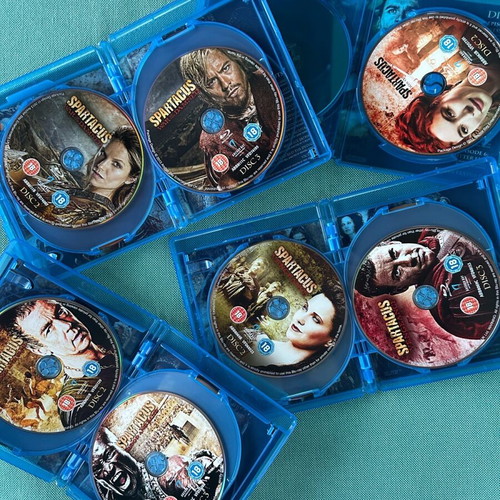Spartacus Blu-Ray like new, all seasons on 14 discs