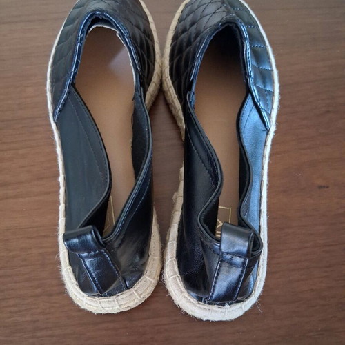 Espadrilles Only size 41 black with quilted design new