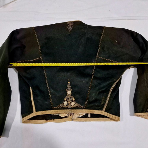 Tsochino vest type Amalia used, old