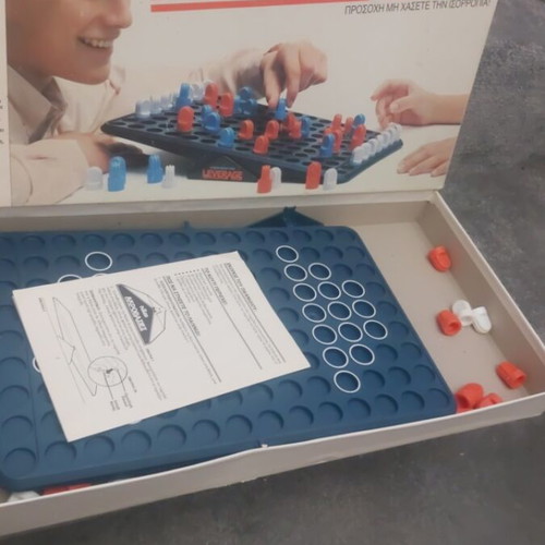 Akrovaseis Mb board game used, complete