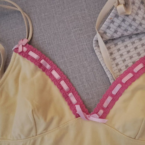 Women's Sleepwear Top like new, yellow with pink lace and satin ribbons
