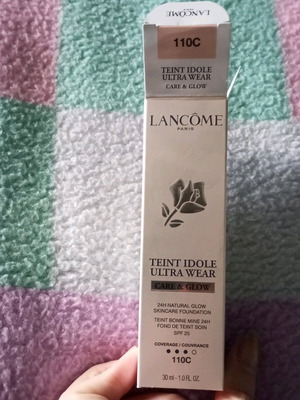 Lancome Teint Idole Ultra Wear Care Glow 110C foundation new