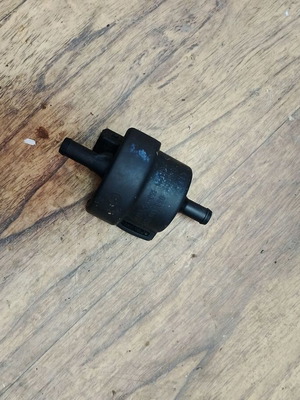 Vacuum valve for Audi A4 1.8 T, VW Golf V 1.4 TSI, 1J0906627, 058133459