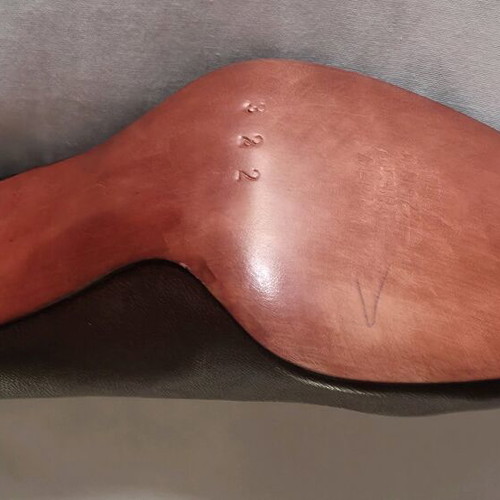 Leather brown pumps new, size 36, Greek made