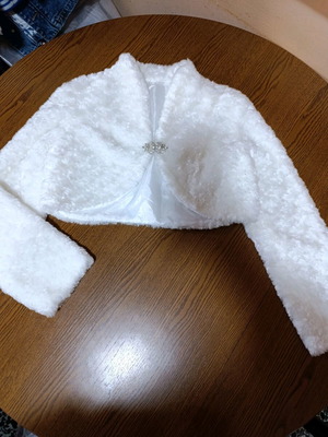 Fur vest S like new, white