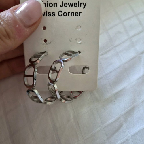 Stylish stainless steel hoop earrings new, 3.5cm diameter, silver