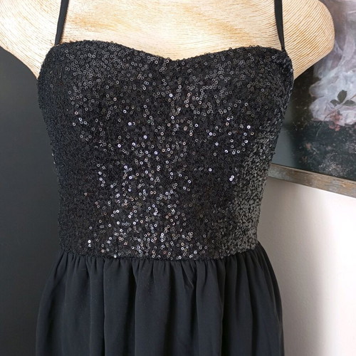 GinaTricot women's strapless evening dress like new, size S black
