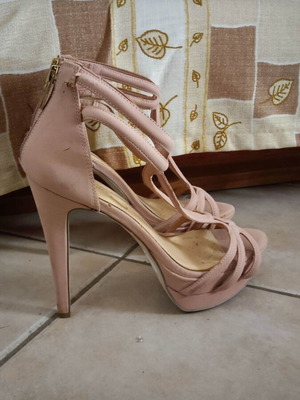 Jessica Simpson pink platform sandals size 37.5 used with some wear