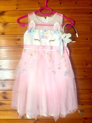 Unicorn dress for 9-year-old girl with handmade hairband like new