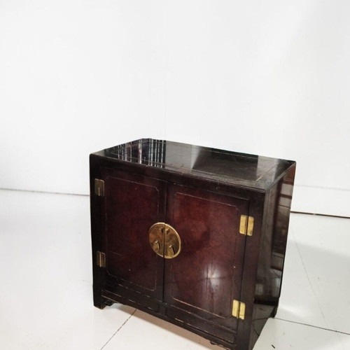 Chinoiserie cabinet used, mahogany and burl, 1980s vintage