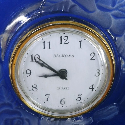 Soga table clock used, Mid Winter Rose series, crystal design