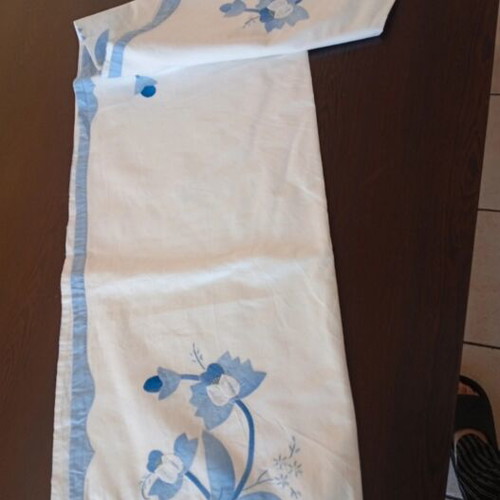 Cotton tablecloth new white with light blue garland 1.30x1.30 m