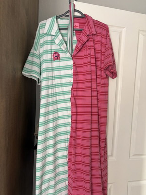 Karavan striped two-tone dress with matching belt, one size