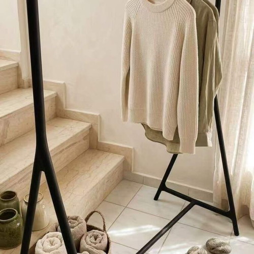 Clothes rack minimalist, heavy duty, like new Nordic style
