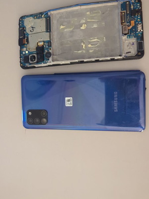 Samsung A31 128GB used, broken screen, no battery