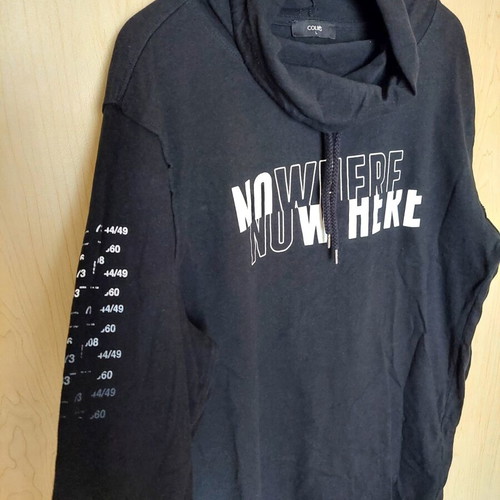 Colin's men's black cowl neck long sleeve t-shirt size L