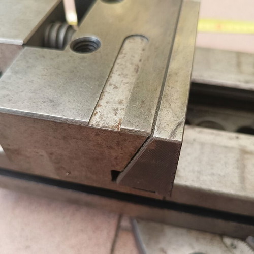 Machine Vise used with rotating base, 36kg, 150mm jaws