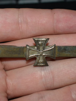 Tie clip with Iron Cross 1939-1945 used