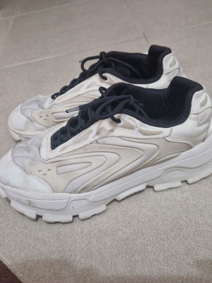 Zara Chunky Sneakers used, size 44, white and black