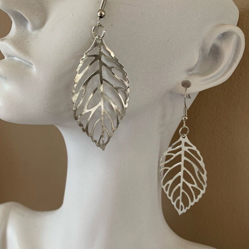 Handmade silver stainless steel jewelry set with leaf design