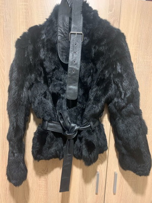 Lynne black natural fur like new, size Small/Medium