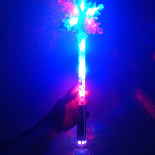 Disney on Ice Frozen light-up wand