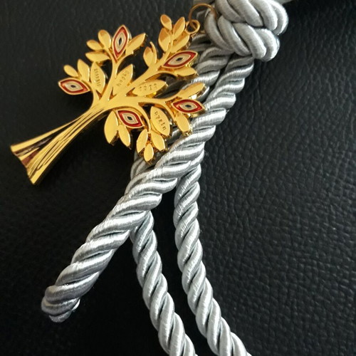 Hanging charm like new with thick cord, length 35 cm