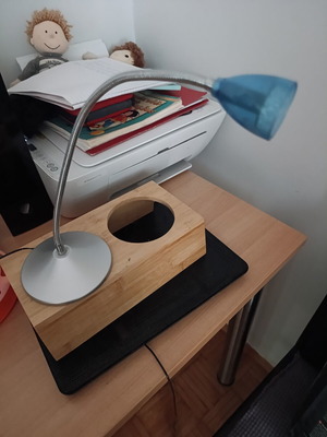 Desk lamp like new