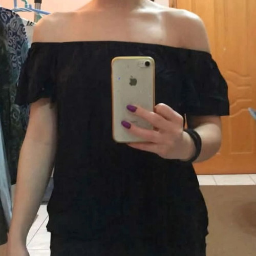 Black Off-Shoulder Top Anel like new, size Small