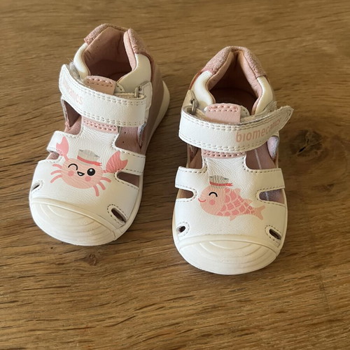 Biomechanics n18 baby shoes like new