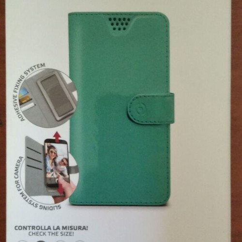 Celly mobile phone cases size L and Vivid screen protectors set new