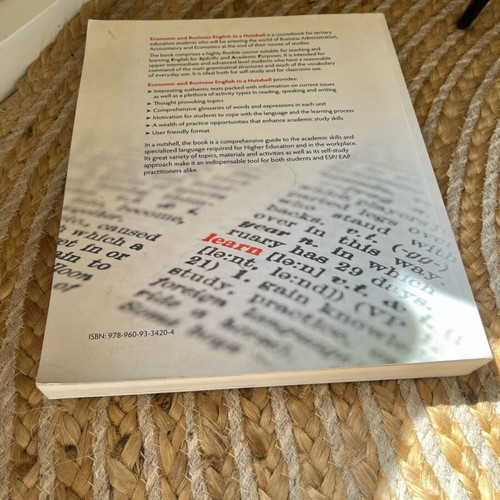 Book Economic and Business English in a Nutshell intact unused
