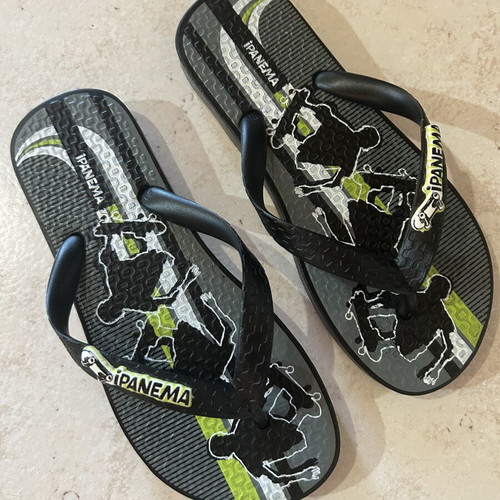 Ipanema children's flip-flops size 31 black new
