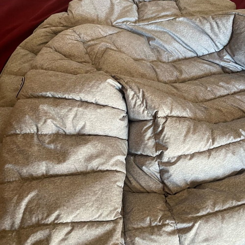Pull and Bear puffer jacket like new, grey, size L