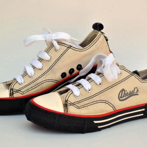 Diesel vintage canvas sneakers like new, white, size 37