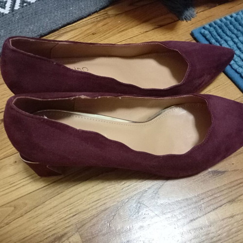 Celestino burgundy pumps new size 40 with 5-6 cm heel