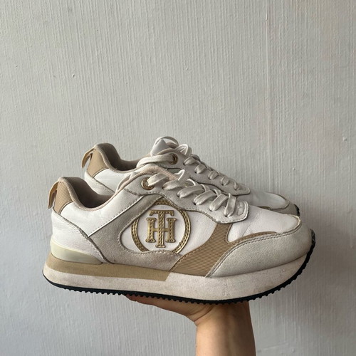 Tommy Hilfiger sneakers size 37 used, white and gold